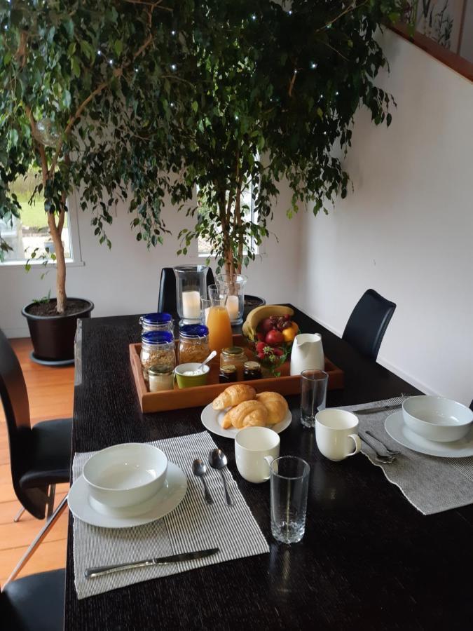 The Gisborne Club - Boutique Accommodation Экстерьер фото